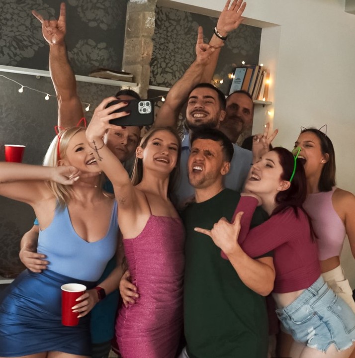 Tiffany Tatum - Party Slut FullHD 1080p/HD 720p
