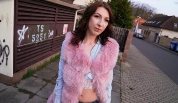 Chanel Kiss - Toilet Fuck for Lollipop Sucker