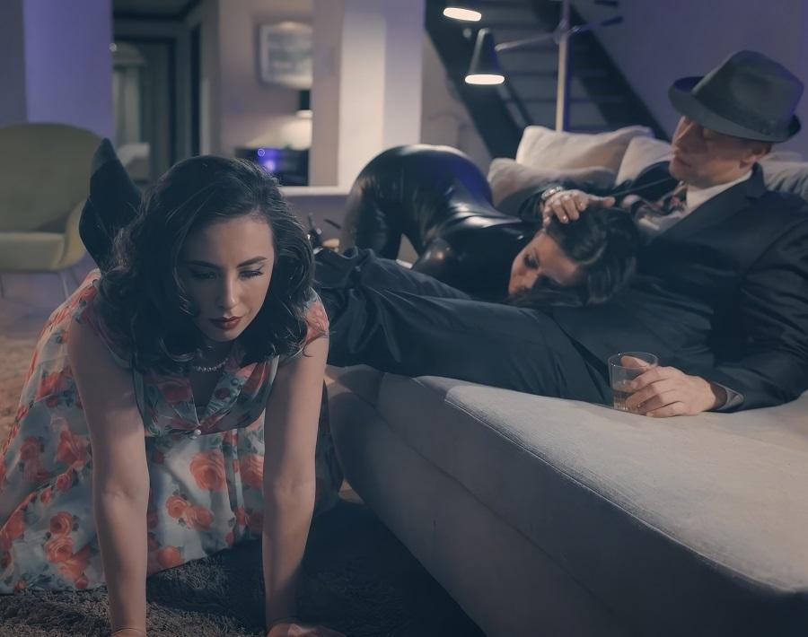 Whitney Wright, Casey Calvert - Episode 2: Coming Home FullHD 1080p