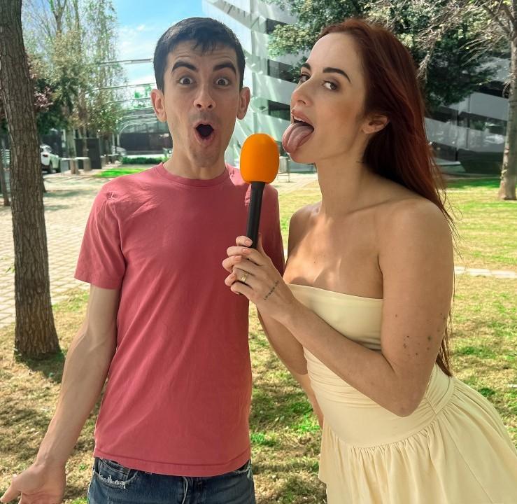 Audrey Reid - Would You Fuck Me FullHD 1080p/HD 720p