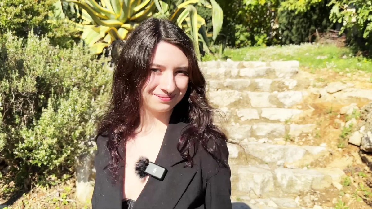 Jacquie Et Michel TV - Ayori [1080p/4K]