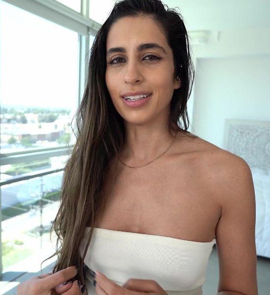 Indra XXEX - More Than Just Friends, she's gonna take her time by giving you a handjob. And not just a handjob. A handjob courtesy of hands that have never touched a dick before FullHD 1080p